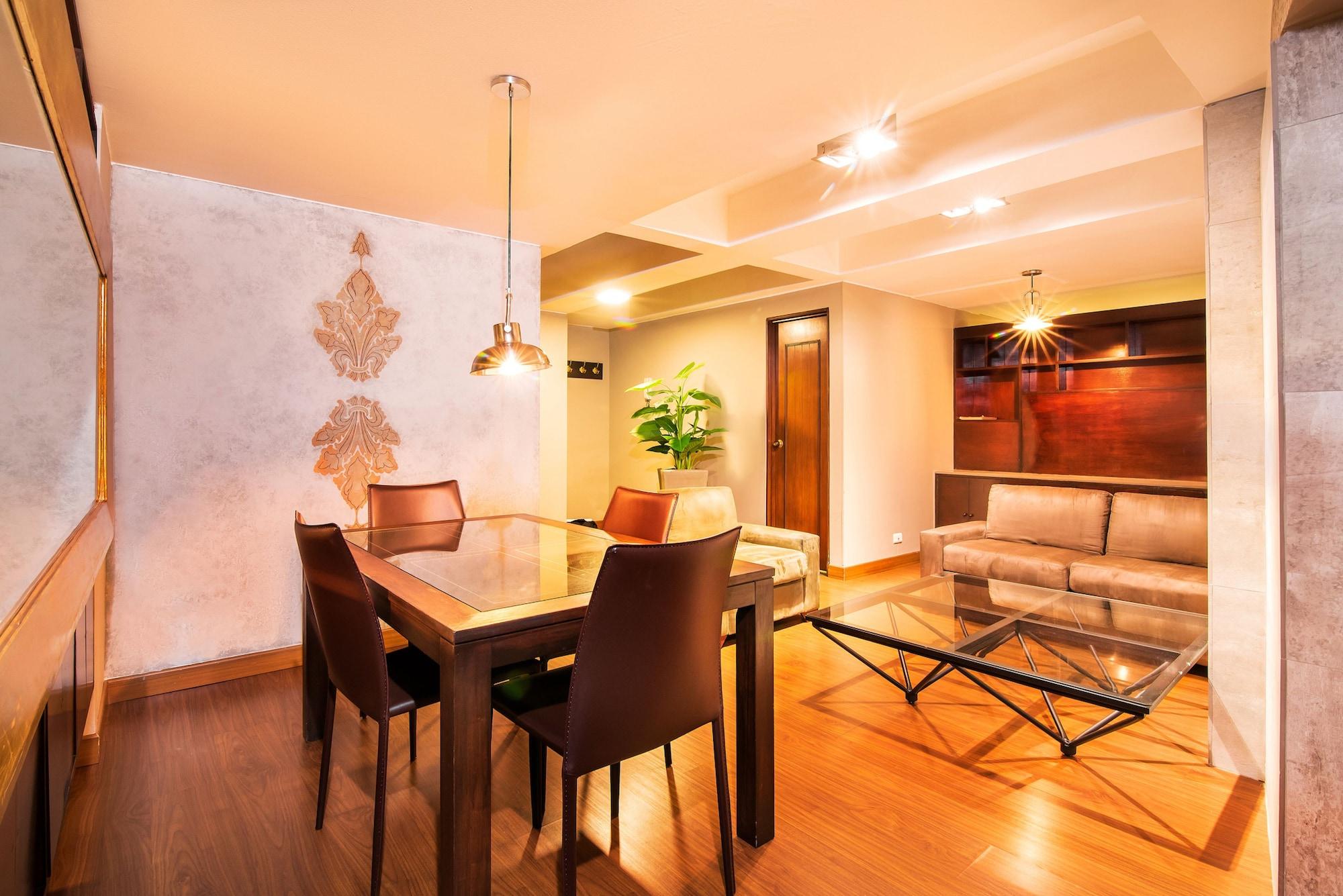 Lloyds Apartasuites Parque 93 보고타 외부 사진
