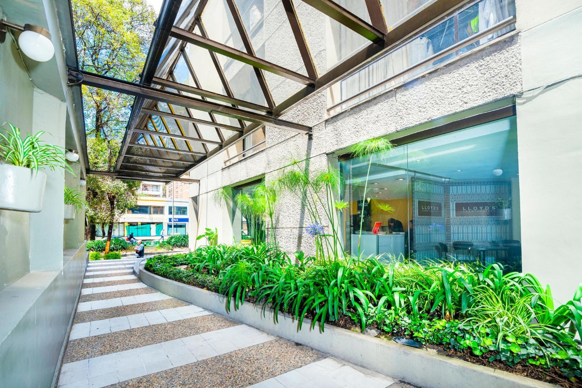 Lloyds Apartasuites Parque 93 보고타 외부 사진