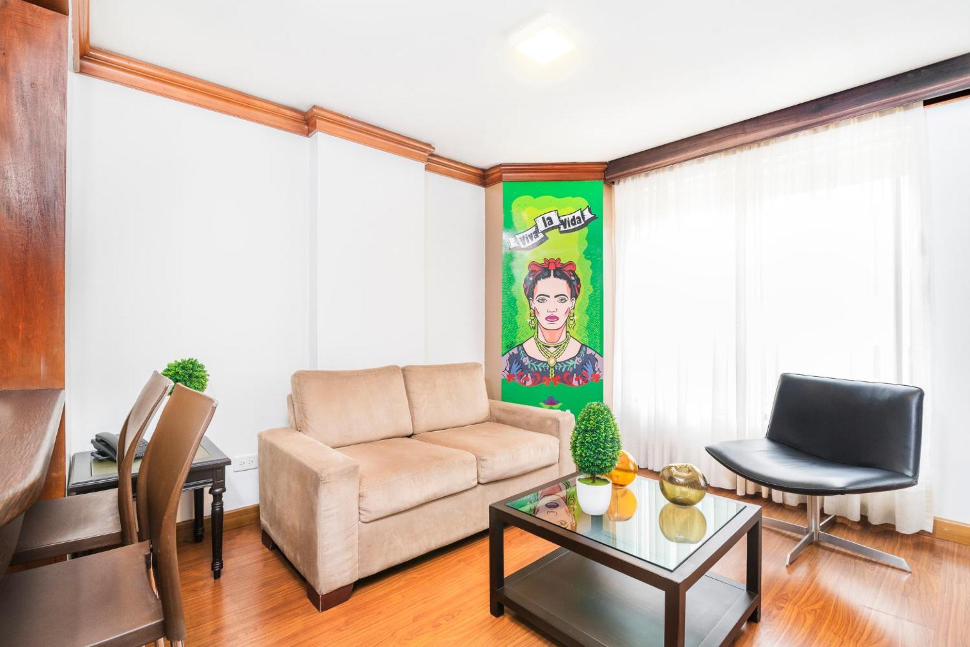 Lloyds Apartasuites Parque 93 보고타 외부 사진