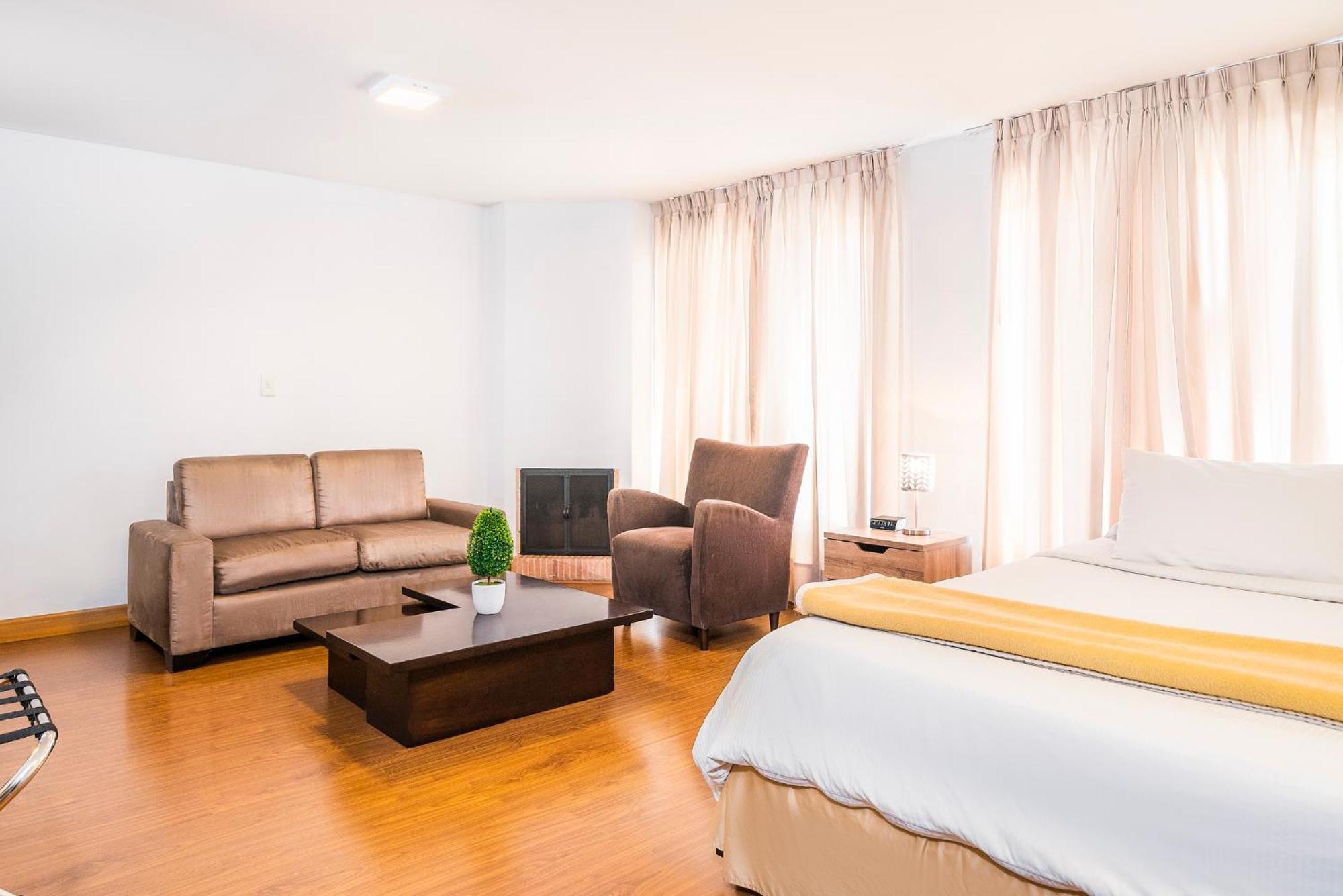Lloyds Apartasuites Parque 93 보고타 외부 사진